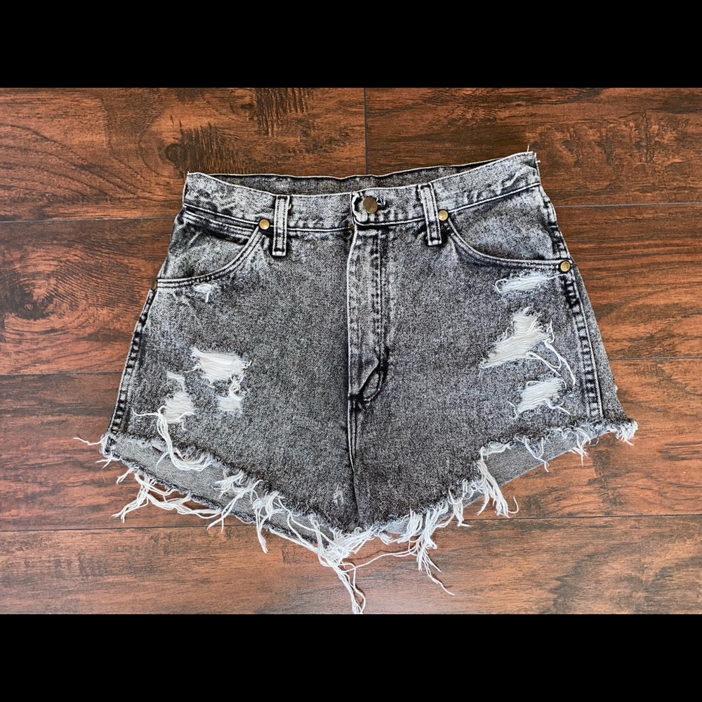 Wrangler High Waisted Shorts